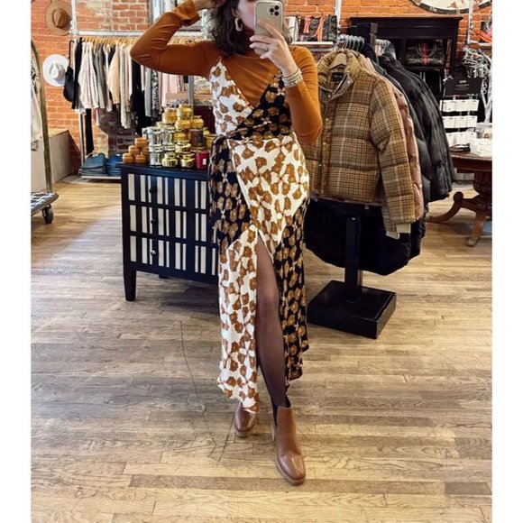 MinkPink Nour Cami Wrap Midi Maxi Dress Sleeveless Slit Coastal Light Sexy Funky - Picture 9 of 12